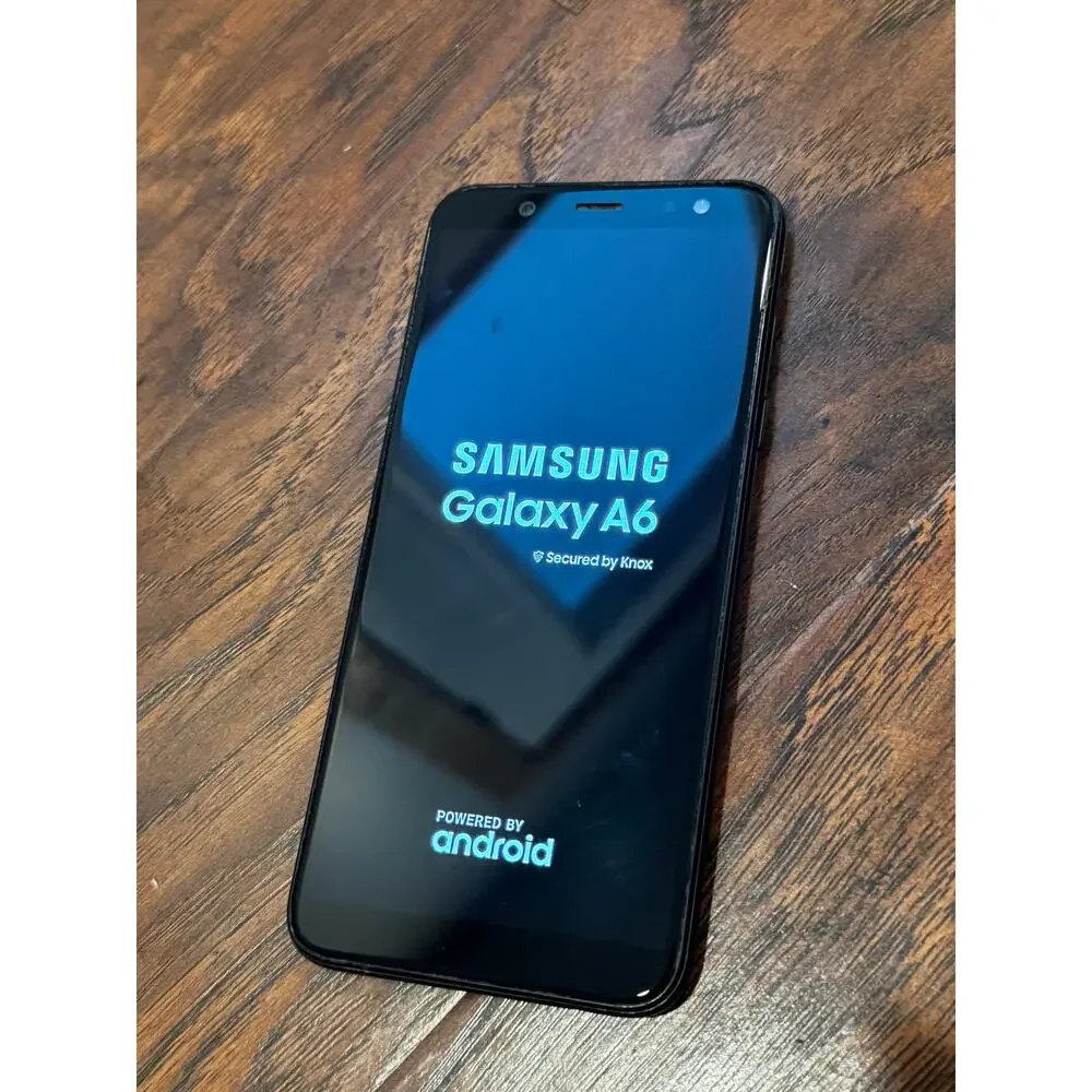 Samsung Galaxy A6 - Black - 32GB - (Cricket) - Smartphone - Works Great A600AZ